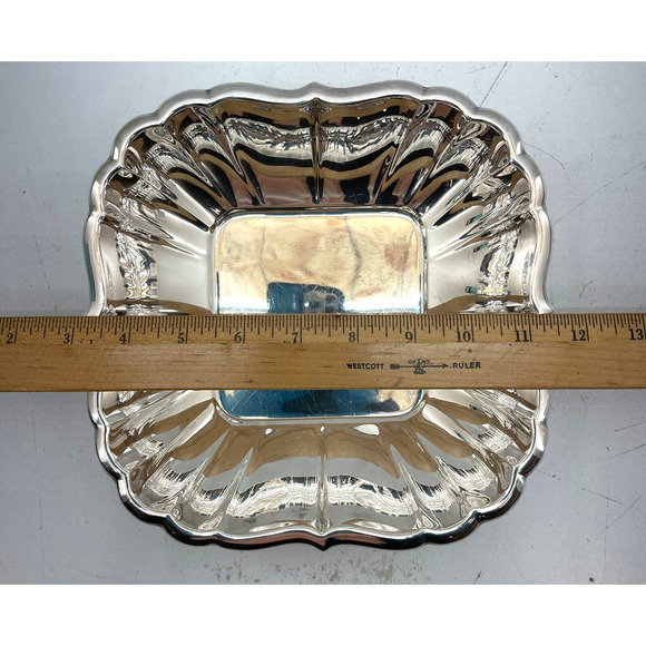 Vintage Reed & Barton 180 Silver Plate 8.5" Square Scalloped Bowl Silverware - Picture 13 of 13